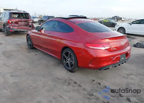 2017 Mercedes-Benz C 300 z USA, uszkodzony, nr VIN WDDWJ4JB2HF353613